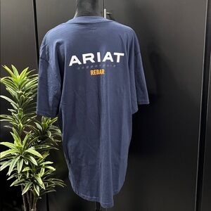 Ariat Rebar Cotton Strong logo chest/back pre shrunk,drop tail hem, Crewneck tee